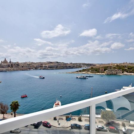 Sliema Duplex Penthouse With Sea Views & Private Terrace By Shortletsmalta Appartamento Esterno foto